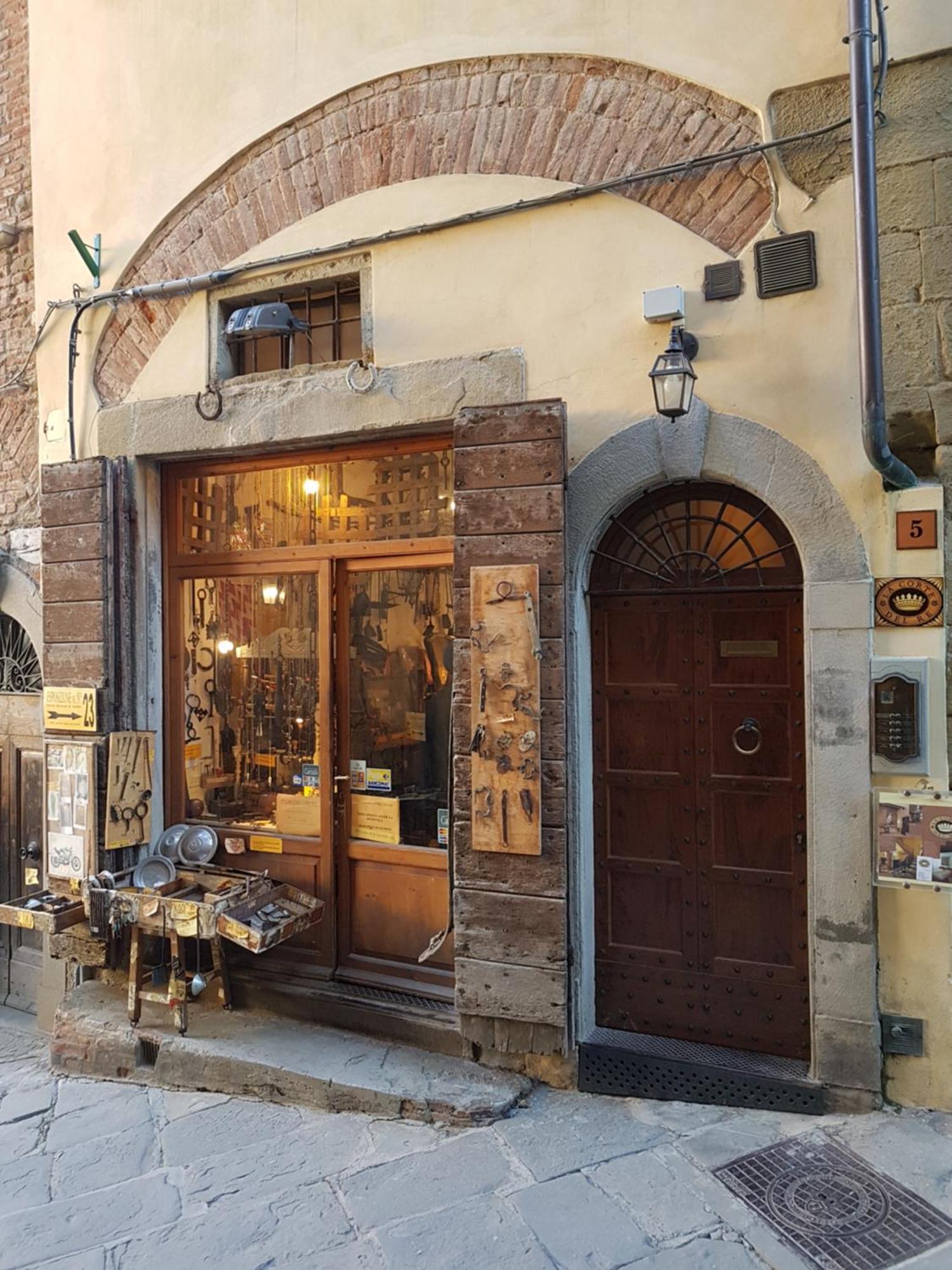 La Corte Del Re Suite & Rooms Arezzo Eksteriør bilde